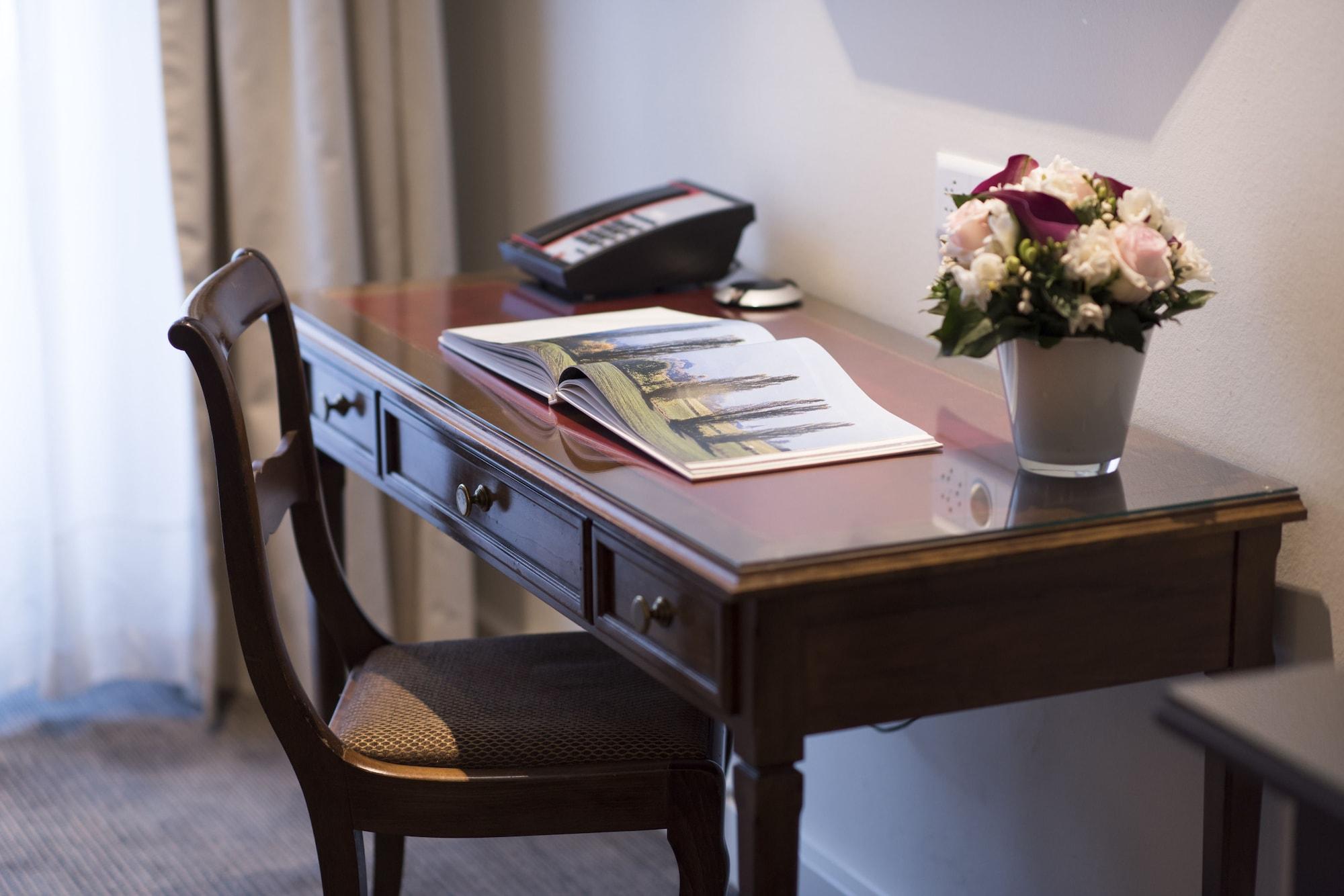 Hotel Bristol Genève Eksteriør bilde